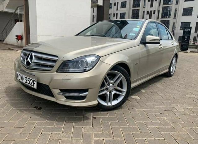 Used Abroad 2012 Mercedes C200 full