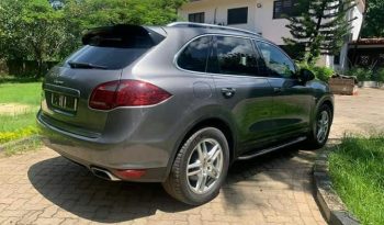 Used Abroad 2013 Porsche Cayenne full