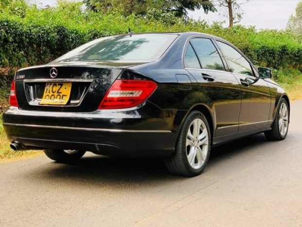 2013 Used Abroad Automatic Mercedes C200 full