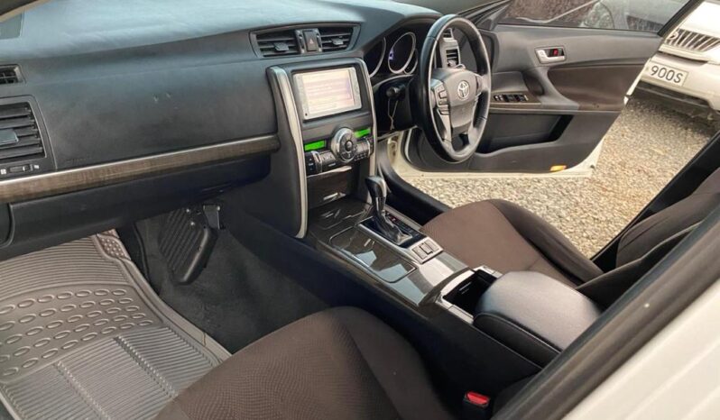 Toyota mark X 2014 Locally Used full