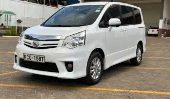 Toyota Noah 2012 Locally Used full