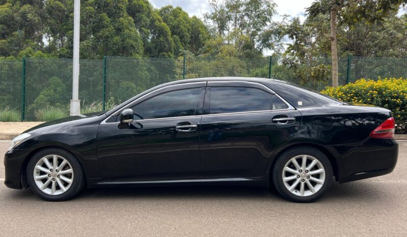 Toyota Crown 2008 Locally Used full