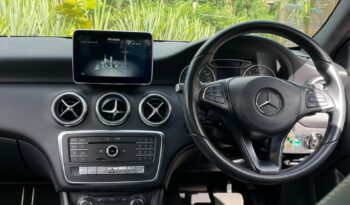 Mercedes A180 2016 New full