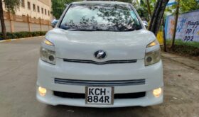 Toyota Voxy 2010 Locally Used