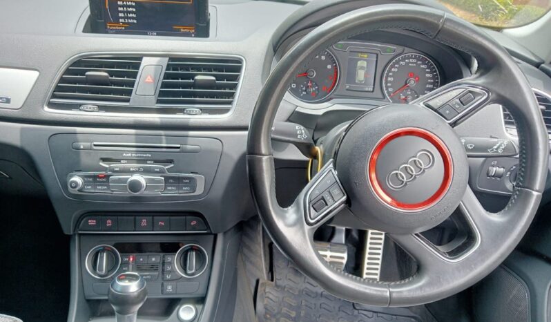 Audi Q3 2016 New full