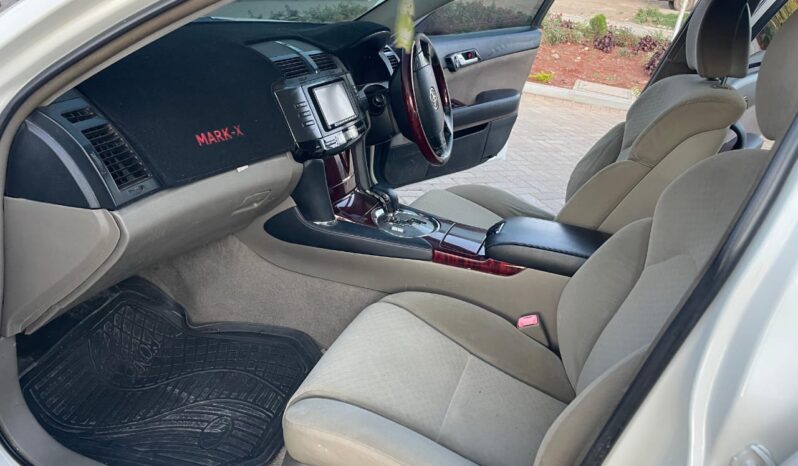 Toyota mark X 2009 Locally Used full