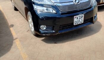 Toyota vellfire 2013 Locally Used full