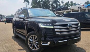 Toyota land Cruiser 2024 Foreign Used full