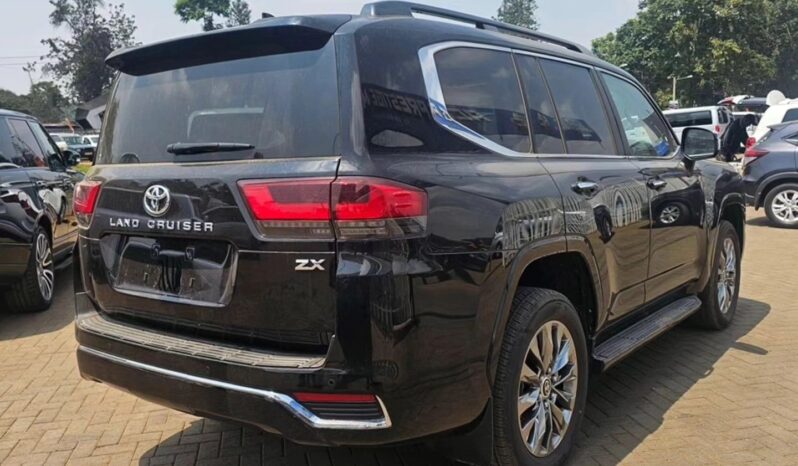 Toyota land Cruiser 2024 Foreign Used full