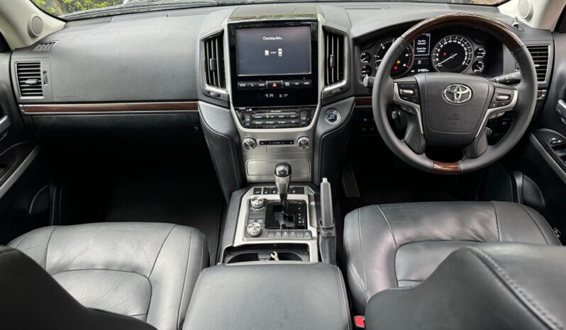 Toyota land Cruiser 2017 Foreign Used full