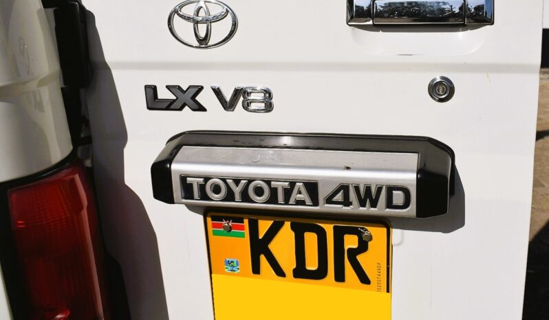 Toyota land Cruiser 2014 Locally Used full