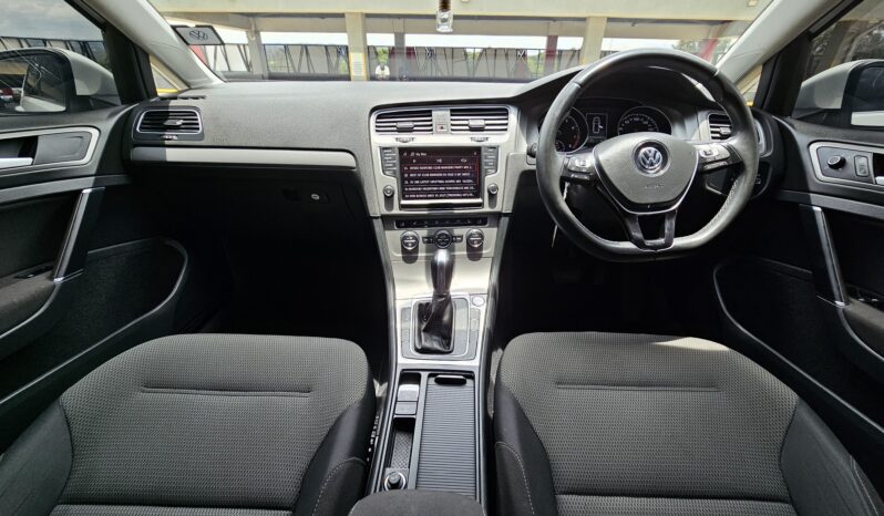 Volkswagen Golf 2016 Locally Used full
