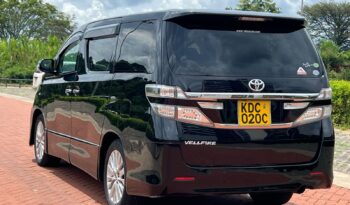 Toyota vellfire 2014 Locally Used full