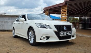 Toyota Crown 2014 Locally Used full