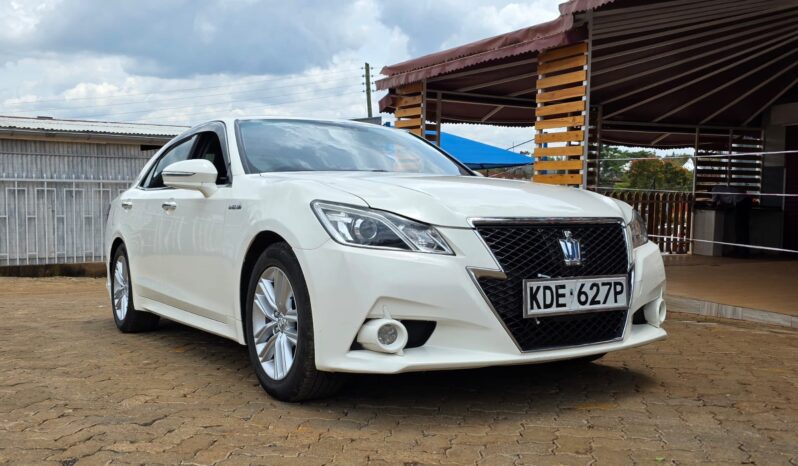 Toyota Crown 2014 Locally Used full