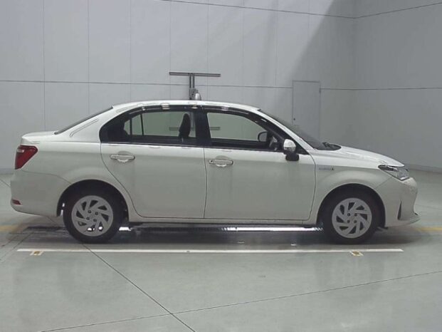 Toyota Axio 2018 Foreign Used full