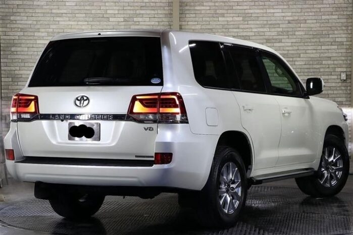 Toyota Landcruiser V8 2019 Foreign Used full