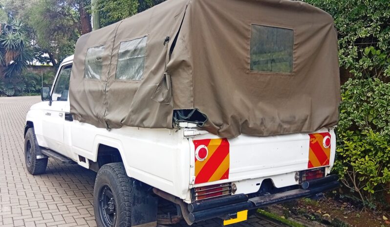 Toyota land Cruiser 2014 Locally Used full