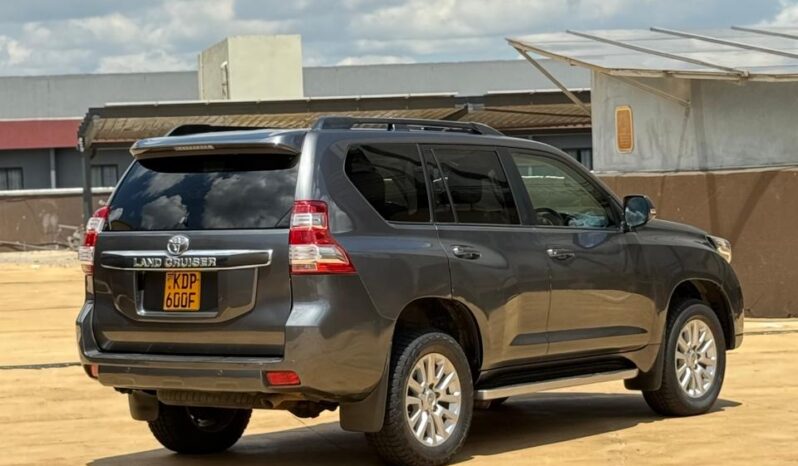 Toyota Land Cruiser Prado 2016 Locally Used full