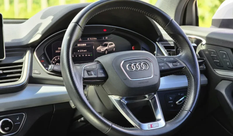 Audi Q5 2018 Foreign Used full