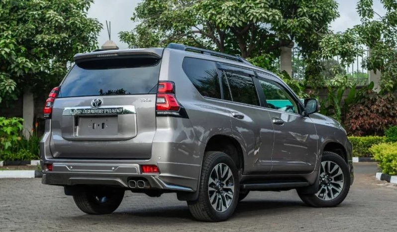Toyota Land Cruiser Prado 2023 Foreign Used full