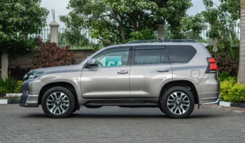 Toyota Land Cruiser Prado 2023 Foreign Used full