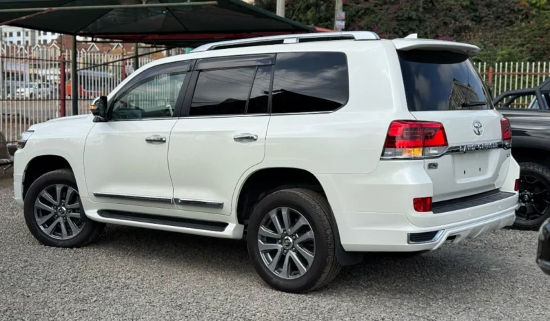 Toyota Landcruiser V8 2018 Foreign Used full