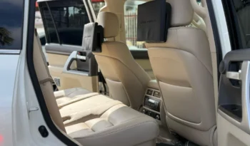 Toyota Landcruiser V8 2018 Foreign Used full
