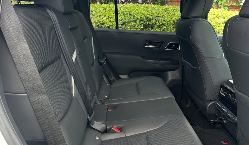 Toyota Landcruiser V8 2022 Foreign Used full