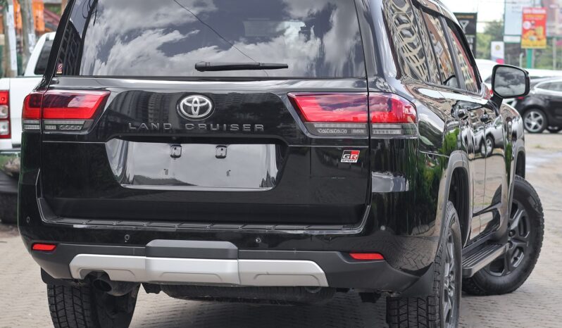 Toyota land Cruiser 2023 Foreign Used full