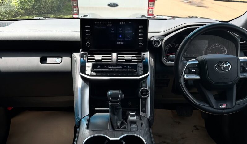 Toyota land Cruiser 2023 Foreign Used full