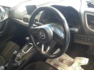 Mazda Axela 2018 Foreign Used full