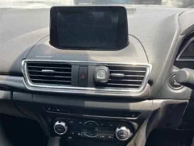 Mazda Axela 2018 Foreign Used full