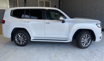Toyota land Cruiser 2022 Foreign Used full