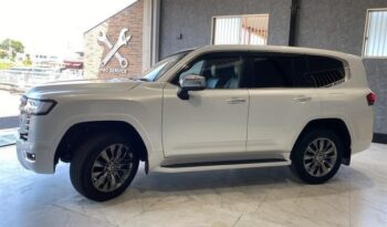 Toyota land Cruiser 2022 Foreign Used full