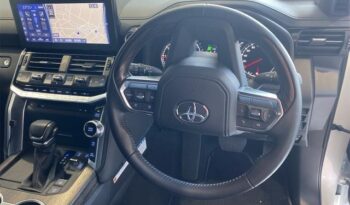 Toyota land Cruiser 2022 Foreign Used full