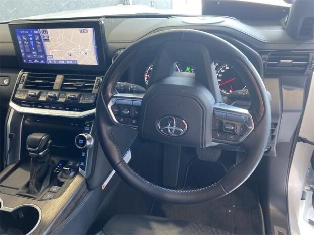 Toyota land Cruiser 2022 Foreign Used full